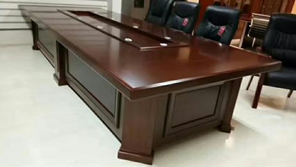 廠家直銷辦公家具 品質與價格兼得，開啟高效商務空間新時代
